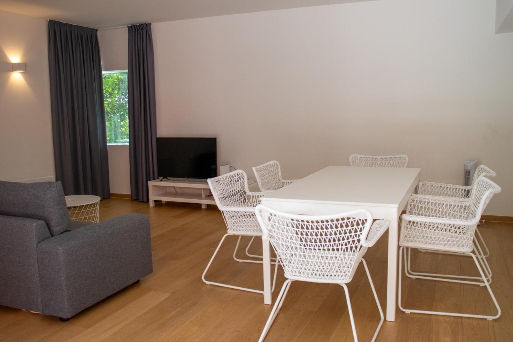Modern Apartment In Lugano Exterior photo